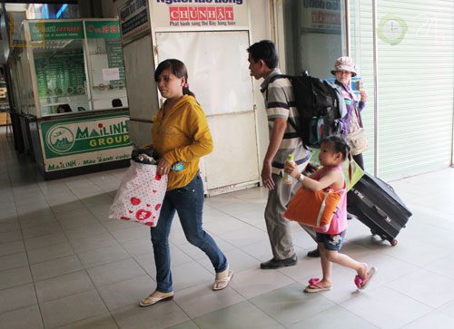 Những người cuối cùng về quê ăn tết - 3