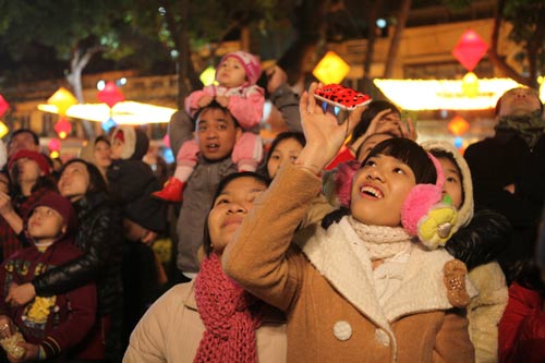 Đêm giao thừa, hồi hộp từng giây - 7