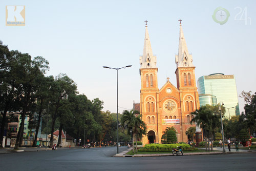 Hà Nội, TP.HCM lạ lẫm ngày đầu xuân - 5