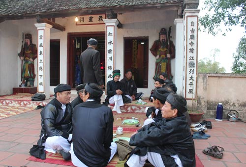 Chùm ảnh người dân đi lễ chùa đầu năm - 2