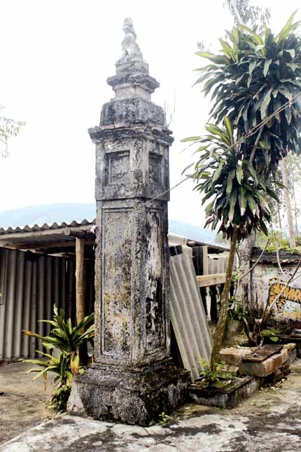 Ngôi đền cổ thờ ngài rắn linh thiêng - 2