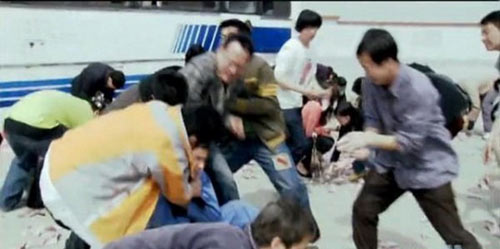 Những vụ náo loạn vì tiền rơi vãi - 7