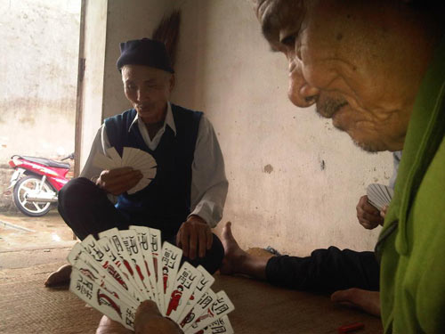 Muôn mặt trò đỏ đen ngày Tết - 5