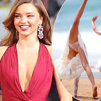 Xu hướng thời trang - Miranda Kerr "lộ" ngoạn mục đầu năm