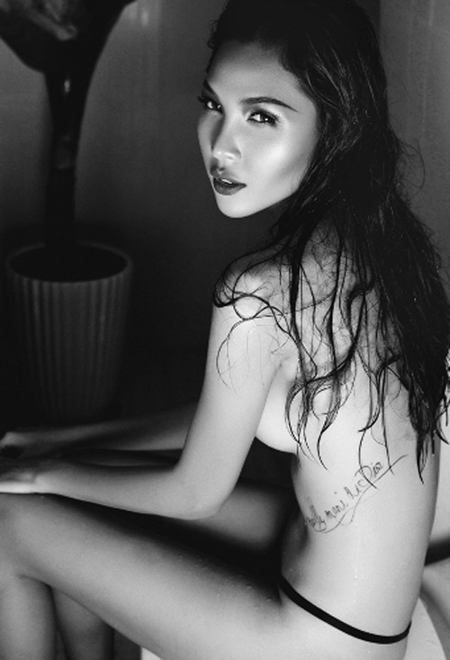 Những tin gây chú ý Tết 2013 của showbiz - 2