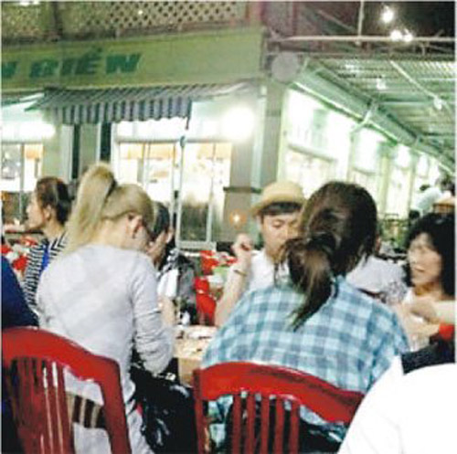 Những tin gây chú ý Tết 2013 của showbiz - 7