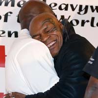 Thể thao - HOT: Tyson gặp lại Holyfield