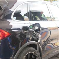 Thị trường - Tiêu dùng - Doanh nghiệp xăng dầu lại kêu lỗ