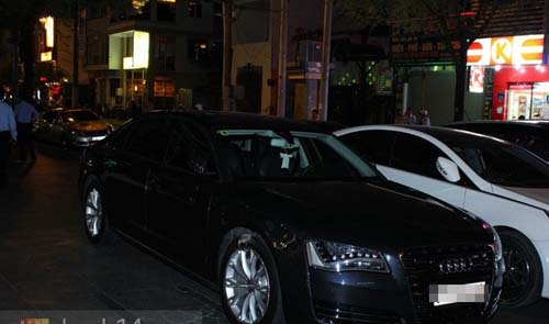 Sinh nhật đại gia Sài Thành với dàn xe siêu sang - 11