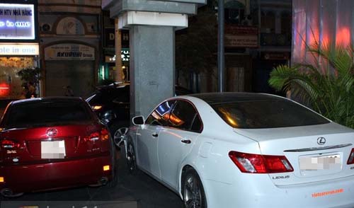 Sinh nhật đại gia Sài Thành với dàn xe siêu sang - 12