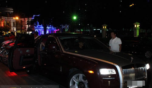 Sinh nhật đại gia Sài Thành với dàn xe siêu sang - 6