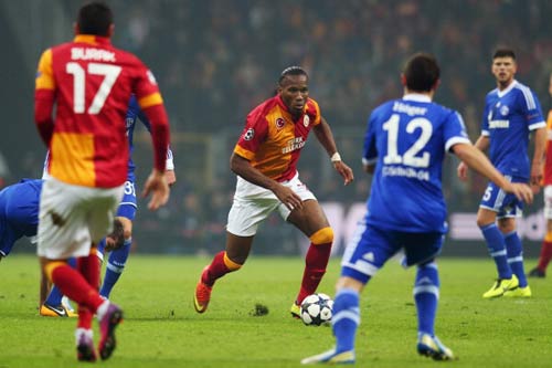Galatasaray – Schalke: Drogba im lặng - 1