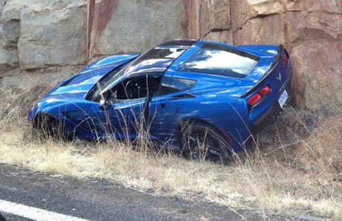 Corvette C7 chưa ra mắt đã gặp nạn - 1