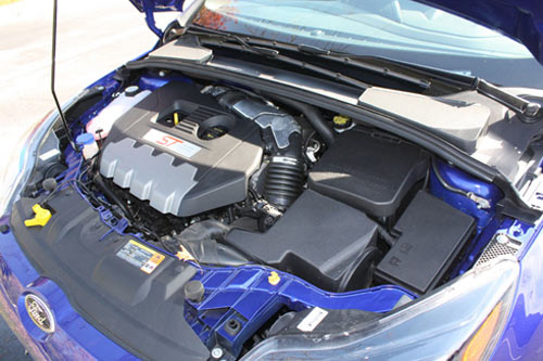 Ford Focus ST 2013: Tất cả trong một - 6