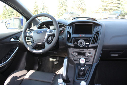 Ford Focus ST 2013: Tất cả trong một - 7