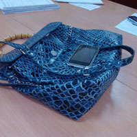 Pháp luật - Xem xét khởi tố kẻ "bị xõa tóc, thôi miên"