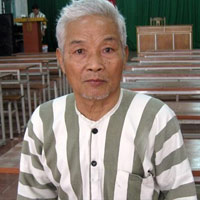 Pháp luật - Nước mắt ông lão mang án chung thân