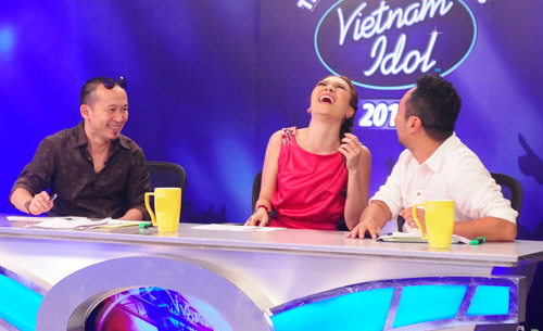 2012 gọi tên Mỹ Tâm! - 2