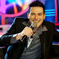 Sao ngoại-sao nội - Kyo York hát tiếng Việt chuẩn hơn Lam Trường