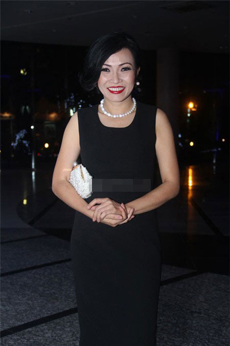 Sao Việt và những bờ môi đỏ "kinh hoàng" - 10