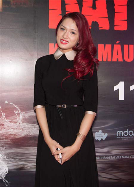 Sao Việt và những bờ môi đỏ "kinh hoàng" - 4