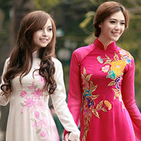 Bạn trẻ - Cuộc sống - Nana, Hà Min lãng mạn bên Hồ Gươm