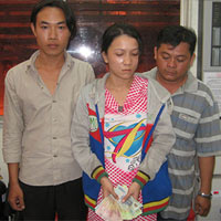 An ninh - Xã hội - Dễ dàng sập bẫy lừa đảo trong BV