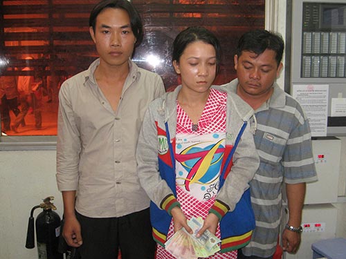 Dễ dàng sập bẫy lừa đảo trong BV - 1