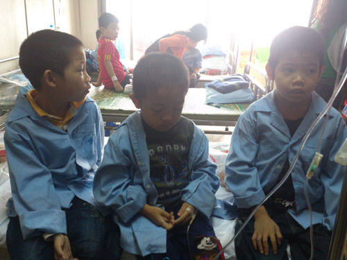 Lo thiếu máu sau tháng "ăn chơi" - 1