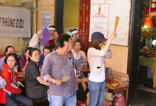 Tiễn đưa 6 nạn nhân: Tột cùng nỗi đau! - 3