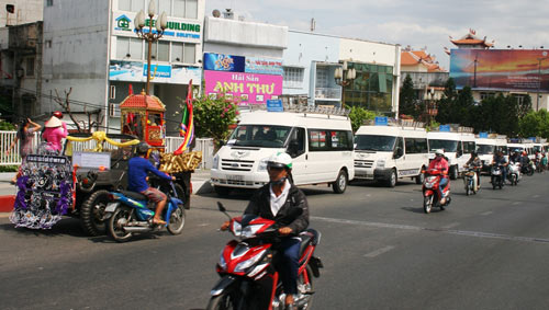 Tiễn đưa 6 nạn nhân: Tột cùng nỗi đau! - 4