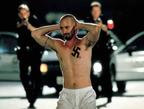 Trailer phim: American History X - 4
