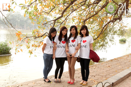 Thiếu nữ lãng mạn giữa mùa lộc vừng thay lá - 5