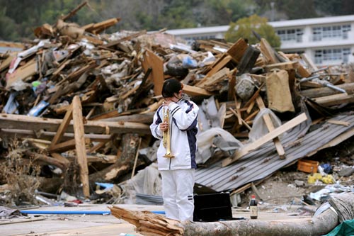 Hà Nội: Tái hiện thảm họa sóng thần ở Nhật - 1