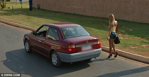 “Soi” gái bán dâm qua Google Street View - 1