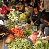 Thị trường - Tiêu dùng - Quá ế, thực phẩm giảm giá