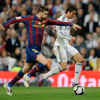 Bóng đá - Trước Ronaldo, Pique chỉ là 1 "gã hề"