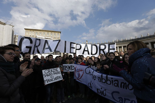 Hôm nay, Giáo hoàng từ biệt giáo dân - 5