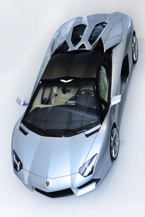 Aventador Roadster 2013: Thỏa mãn dân chơi - 6