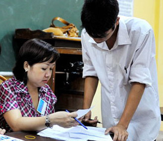 Dự kiến tăng phí tuyển sinh ĐH, CĐ - 1