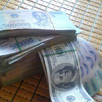 Pháp luật - Cán bộ ngân hàng “nuốt chửng” hơn 4 tỷ đồng