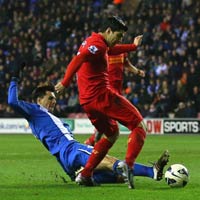 Bóng đá - Wigan - Liverpool: Người hùng Suarez