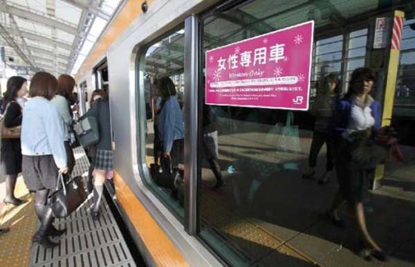 Những địa chỉ "cấm cửa" đàn ông - 5