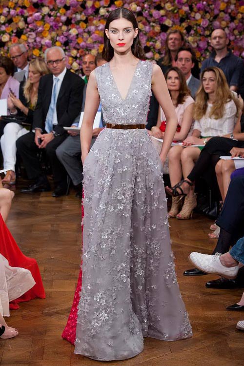 Mỹ nhân Việt, Trung lăng xê mốt váy túi - 5