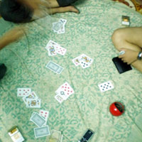 Giáo dục - du học - Sau tết: Sinh viên chăm bài bạc hơn bài vở