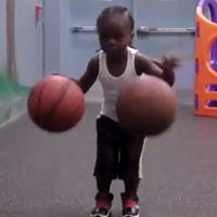 Thể thao - Video: Thần đồng bóng rổ