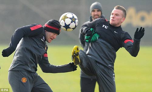 MU và Real tích cực tập luyện - 4