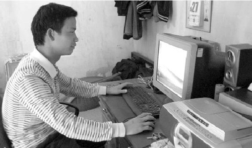 Luyện thi ở... đình làng - 1