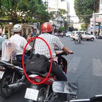 Tin tức trong ngày - Ở TP.HCM, bạn sẽ bị cướp khi nào?