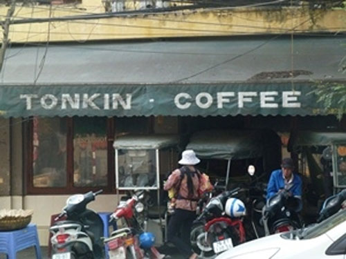 Nghi án chuỗi café Tonkin lần lượt “đóng cửa” - 1